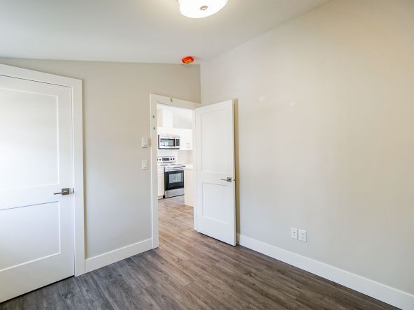 34110 Larch Street Abbotsford-47