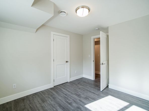 34110 Larch Street Abbotsford-33