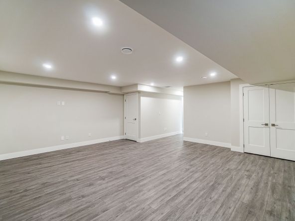 34110 Larch Street Abbotsford-31