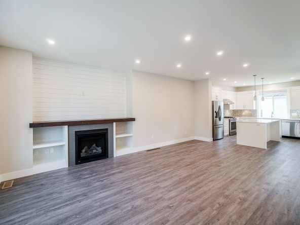 34110 Larch Street Abbotsford-7