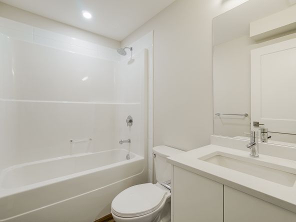 Unit 22 34121 George Ferguson Way Abbotsford-37