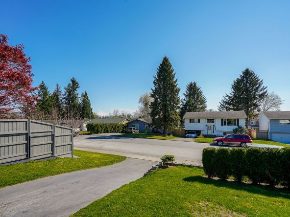 32743 Badger Avenue Mission-28