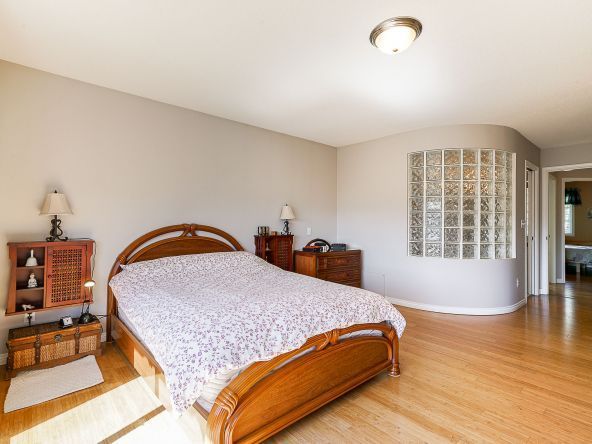36068 Marshall Road Abbotsford edit-17