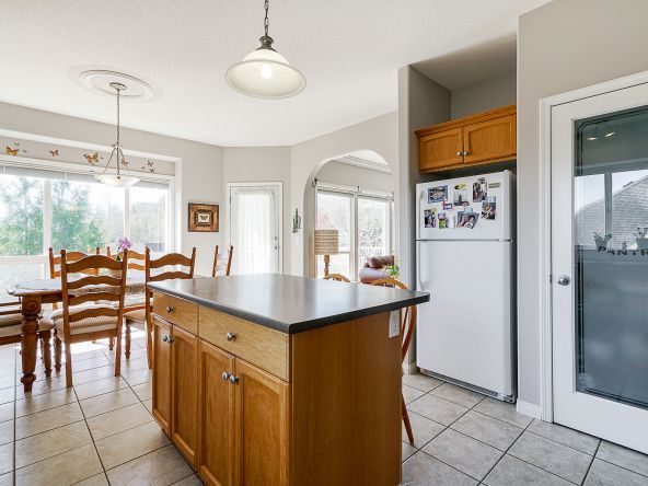 36068 Marshall Road Abbotsford edit-10