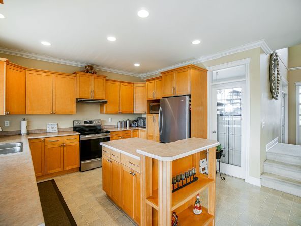 3664 Heritage Drive Abbotsford-13