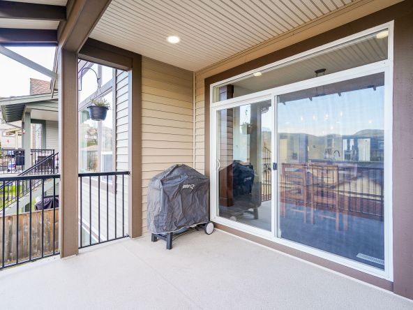 22849 136 A Avenue Maple Ridge (70)