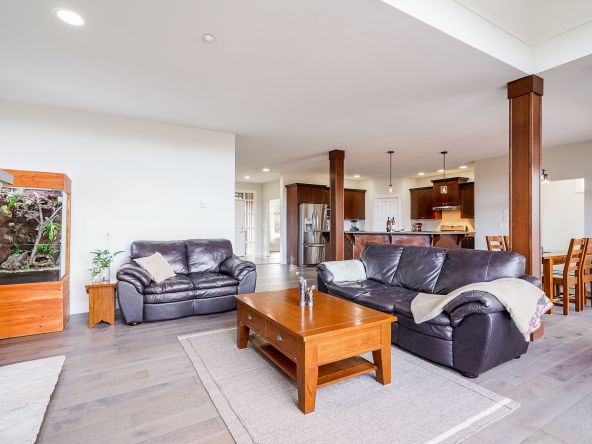 22849 136 A Avenue Maple Ridge (22)