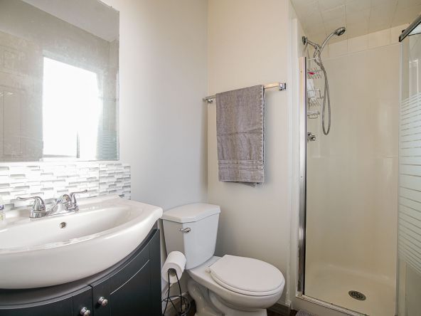 34746 1 Avenue Abbotsford-16