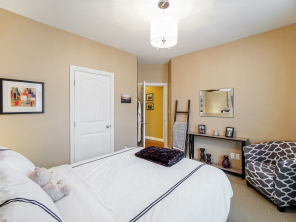 36217 Buckingham Drive Abbotsford-24