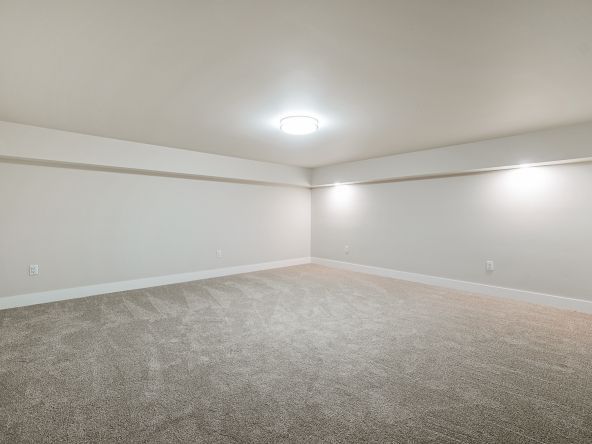 Unit 22 34121 George Ferguson Way Abbotsford-29