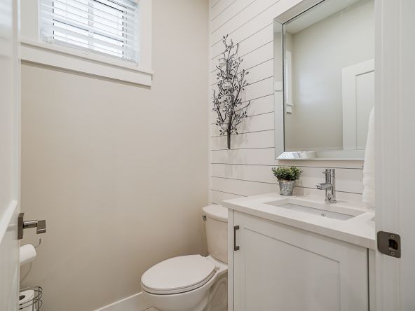 Unit 1 34121 George Ferguson Way, Abbotsford-13