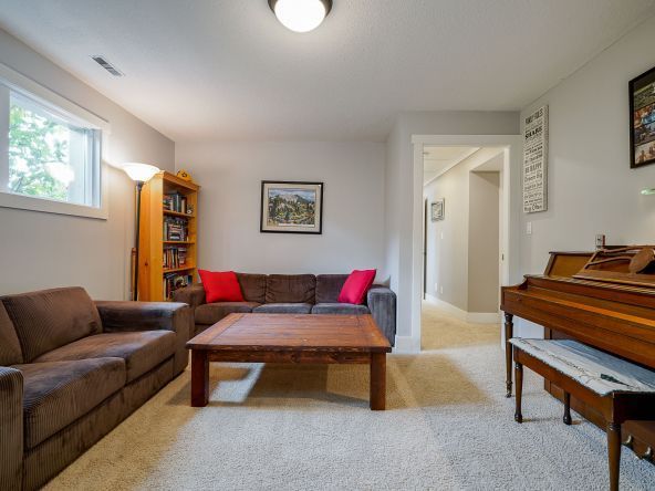 2357 Bedford Place Abbotsford-36
