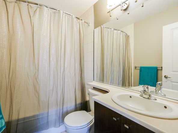 Unit 62 18777 68A Avenue Surrey-27