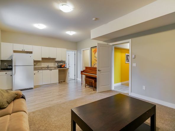 Unit 4 46504 Valleyview Road Chilliwack-33
