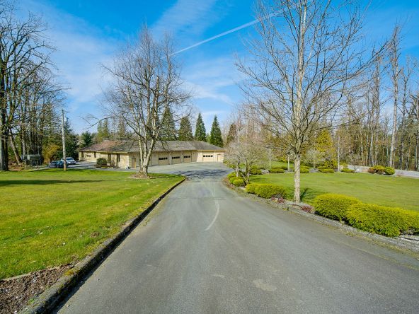 3905 Clearbrook Road Abbotsford-39
