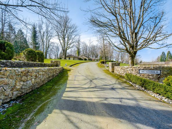 3905 Clearbrook Road Abbotsford-11