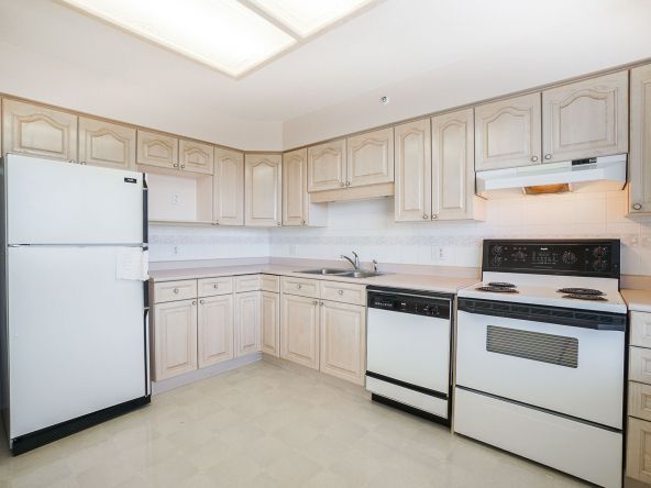 Unit 1006 3190 Gladwin Road, Abbotsford-16