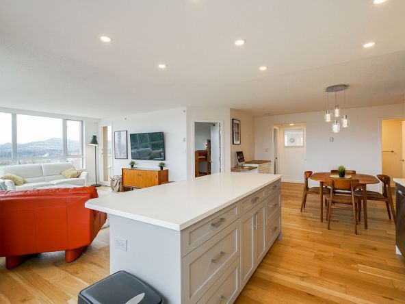 Unit 1006 3190 Gladwin Road Abbotsford-13