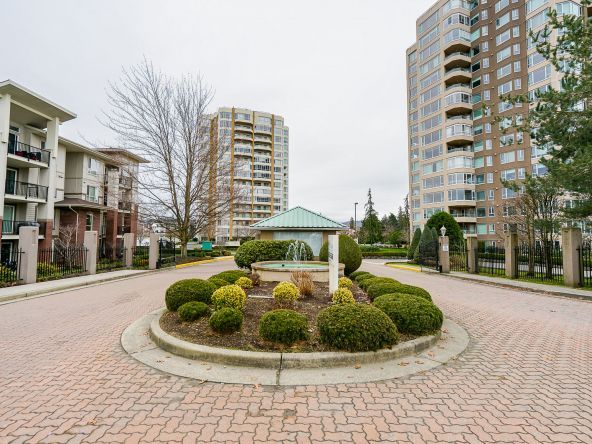 Unit 1006 3190 Gladwin Road Abbotsford-2