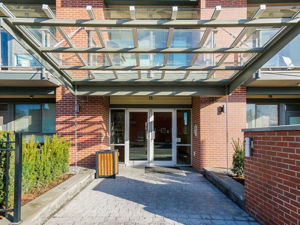Unit 304 3080 Gladwin Road Abbotsford-4