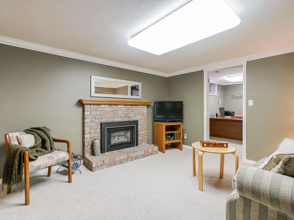 34964 Edgeview Place Abbotsford-35