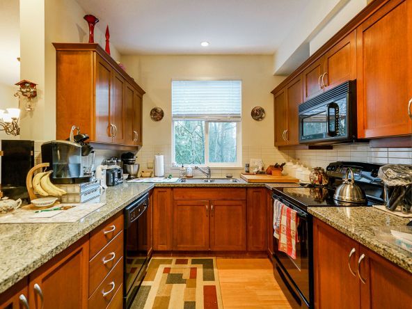 Unit 207 33328 Bourquin Crescent East Abbotsford-8