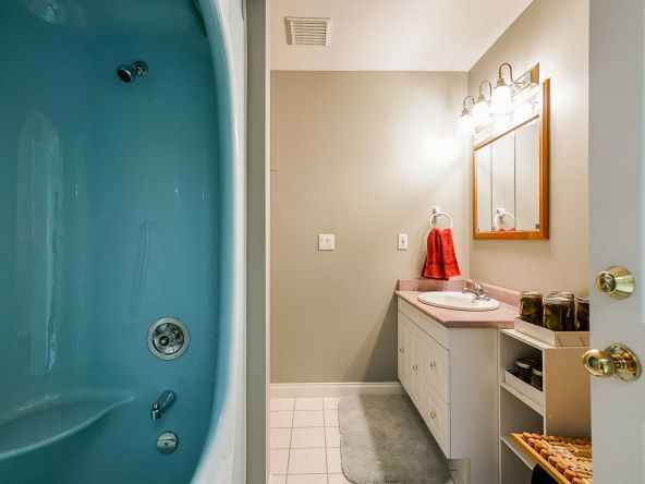 3698 Argyll Street, Abbotsford-43