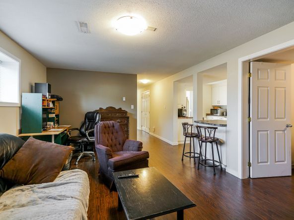 31954 Starling Avenue Mission-22