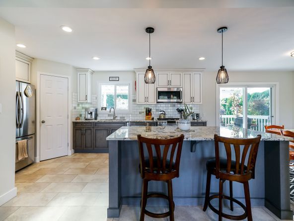 31954 Starling Avenue Mission-13
