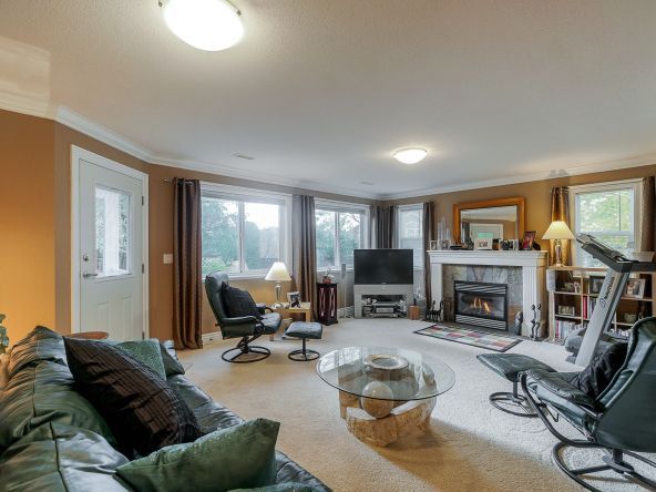 32552 Mitchell Avenue Mission-26