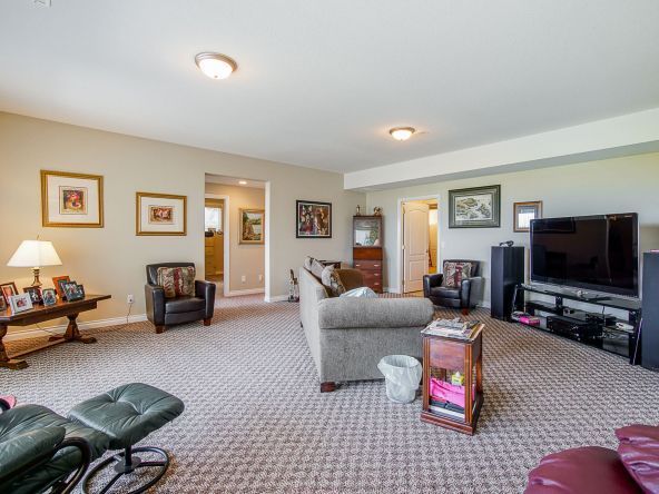 35647 Terravista Place, Abbotsford-32