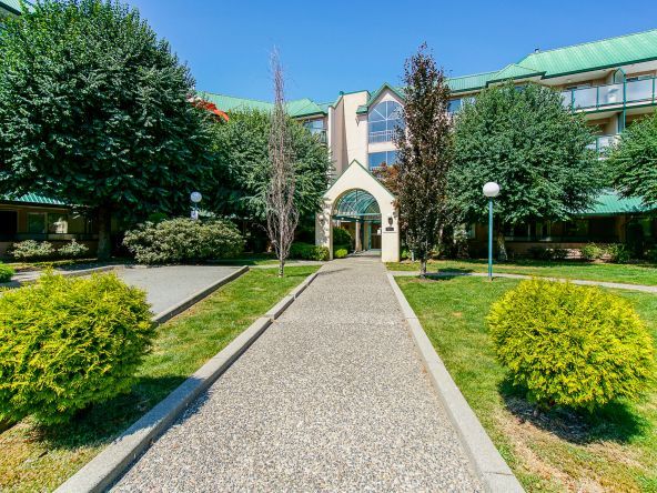 Unit 204 2964 Tretheway Street Abbotsford-3