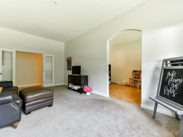 42717 Yarrow Central Road, Chilliwack-32
