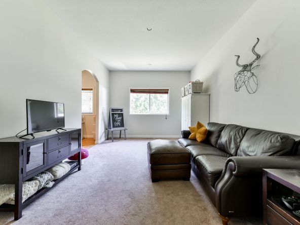 42717 Yarrow Central Road, Chilliwack-31