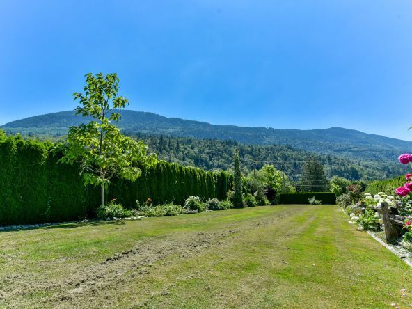 42717 Yarrow Central Road, Chilliwack-4