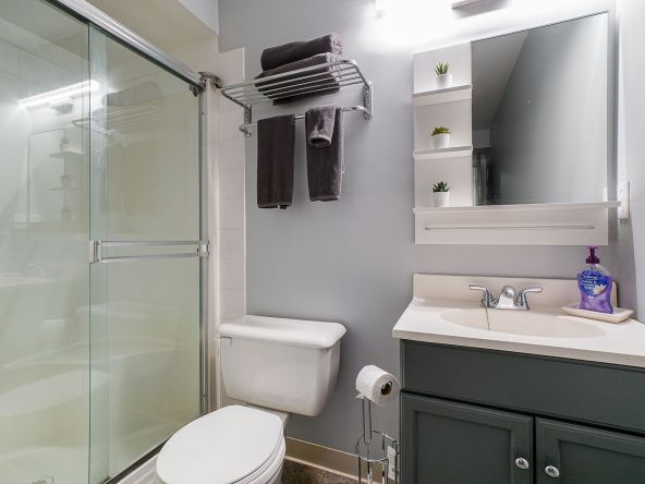 3758 Castle Pines Court, Abbotsford-40