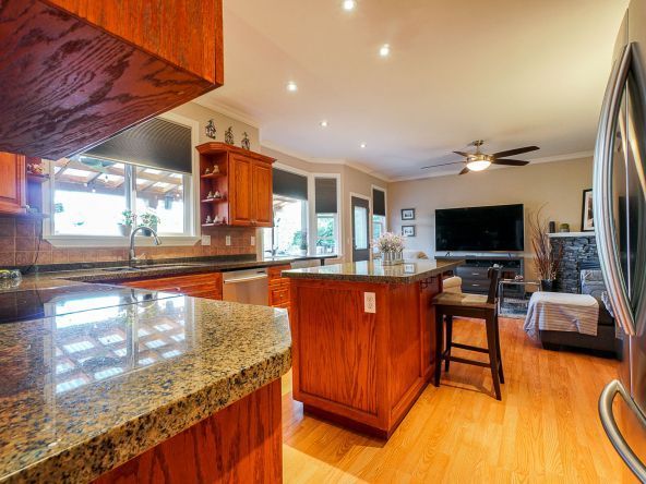 3758 Castle Pines Court, Abbotsford-12