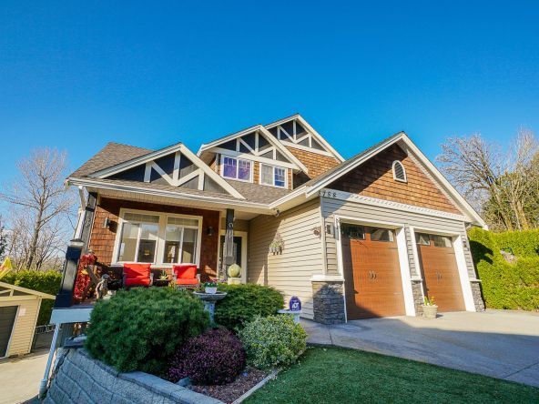 3758 Castle Pines Court, Abbotsford-2