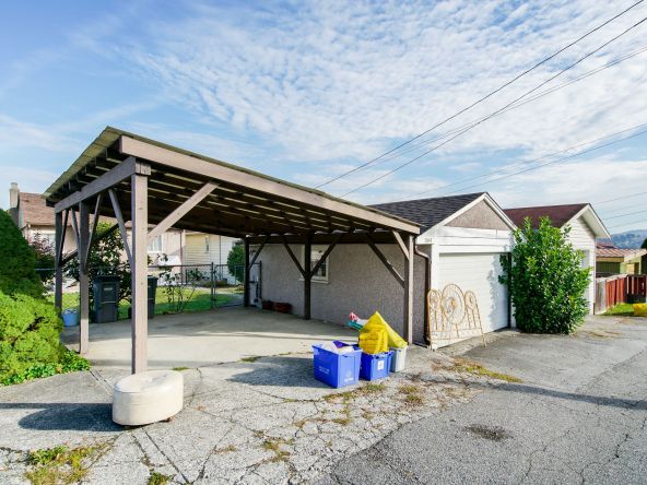 3046 Charles Street, Vancouver-25