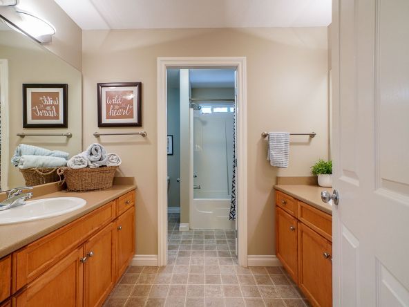 36319 Buckingham Drive, Abbotsford-40