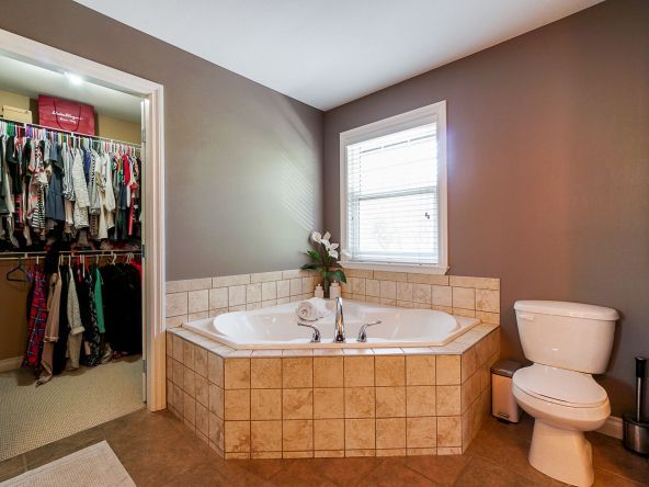 36319 Buckingham Drive, Abbotsford-37