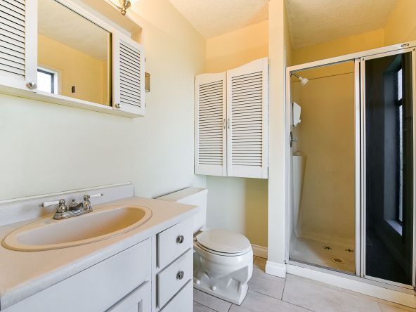 2490 Sunnyside Place, Abbotsford-17