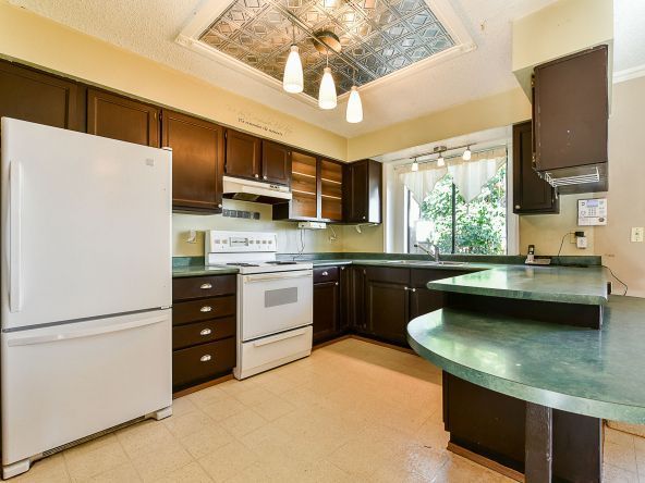 2490 Sunnyside Place, Abbotsford-12