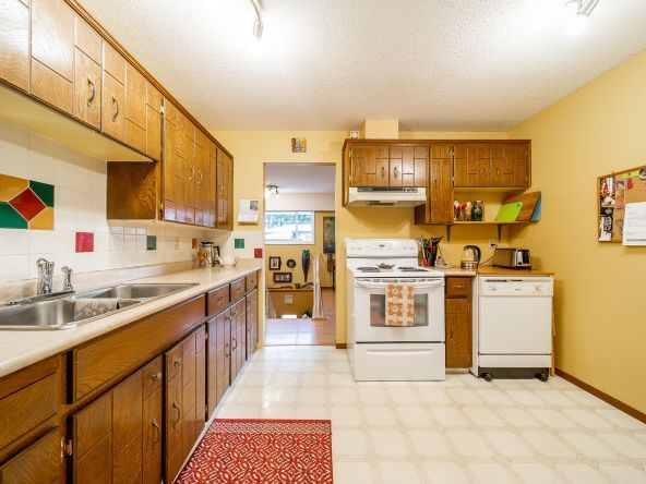 32881 Bakerview Avenue Mission-14