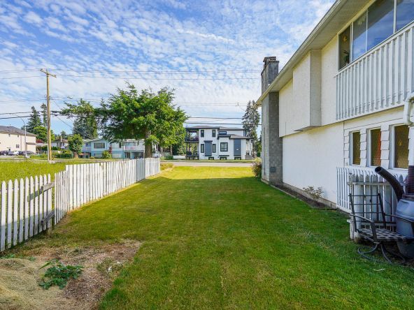 32315 Peardonville Road Abbotsford-29