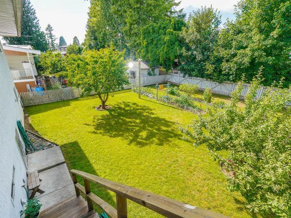 32315 Peardonville Road Abbotsford-22