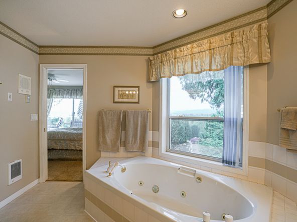 Unit 11 4001 Old Clayburn Road Abbotsford-28