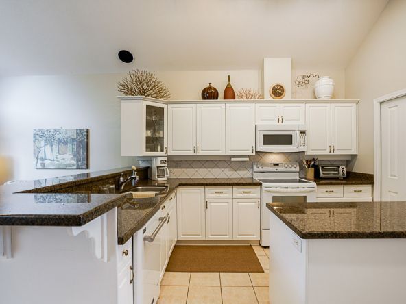 Unit 11 4001 Old Clayburn Road Abbotsford-10