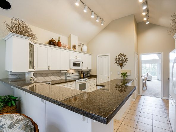 Unit 11 4001 Old Clayburn Road Abbotsford-9