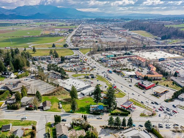 34565 Delair Road Abbotsford-75
